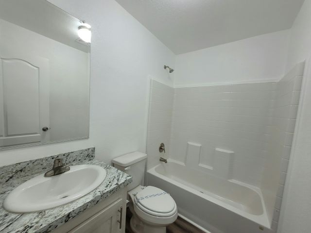 825 N Lamb Blvd - Photo 19