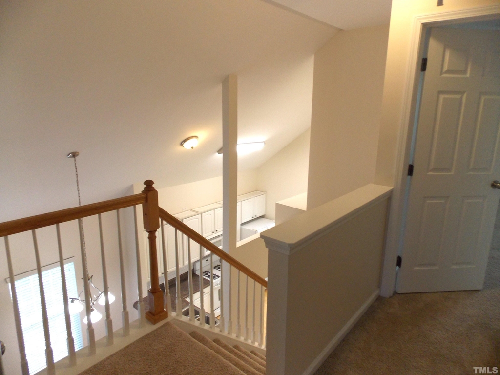 11217 Lofty Heights Place - Photo 16