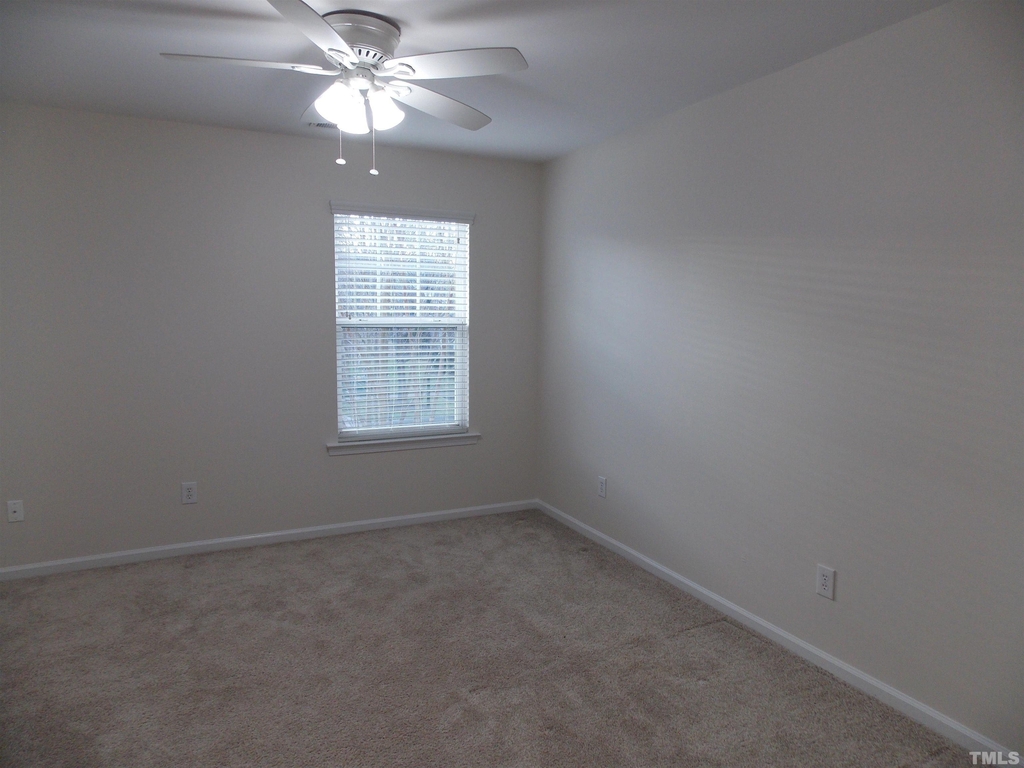11217 Lofty Heights Place - Photo 21