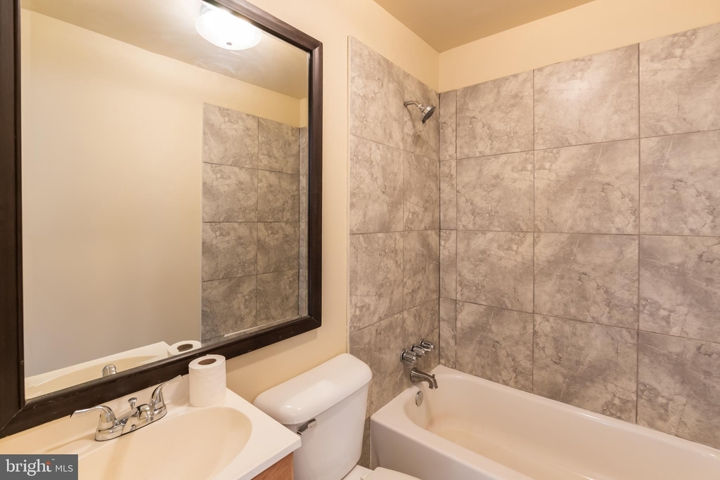 1405 Reed Street - Photo 5