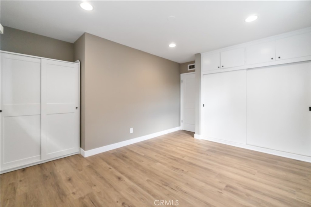 6320 Calvin Avenue - Photo 18