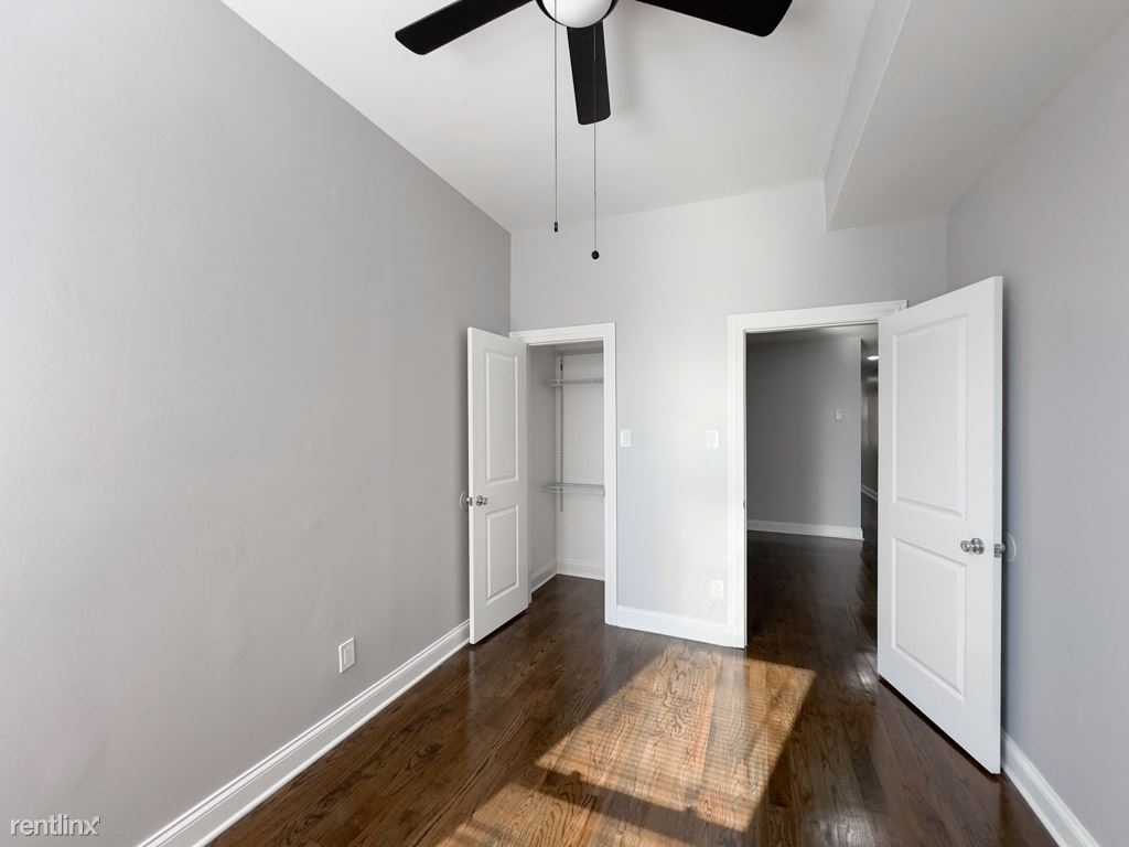 906 W. Montrose, Unit 5 - Photo 16