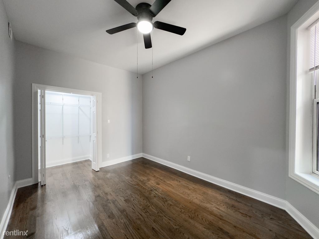 906 W. Montrose, Unit 5 - Photo 13