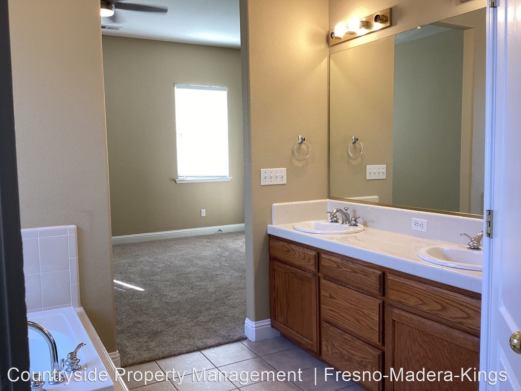 5686 E. Lorena Ave - Photo 22