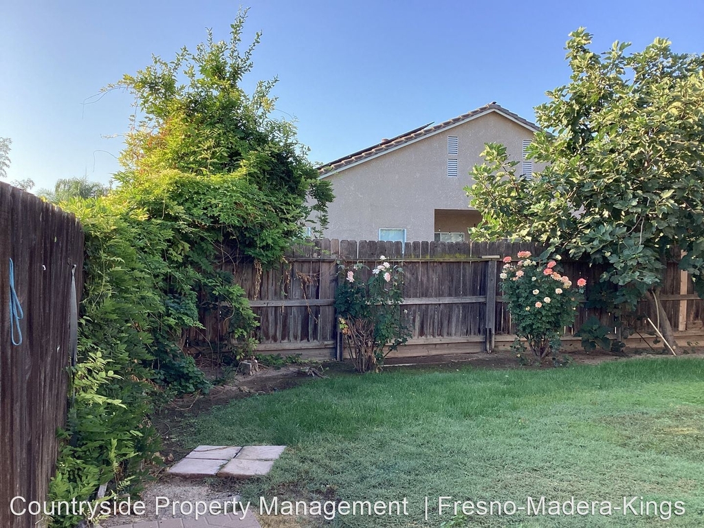 5686 E. Lorena Ave - Photo 25