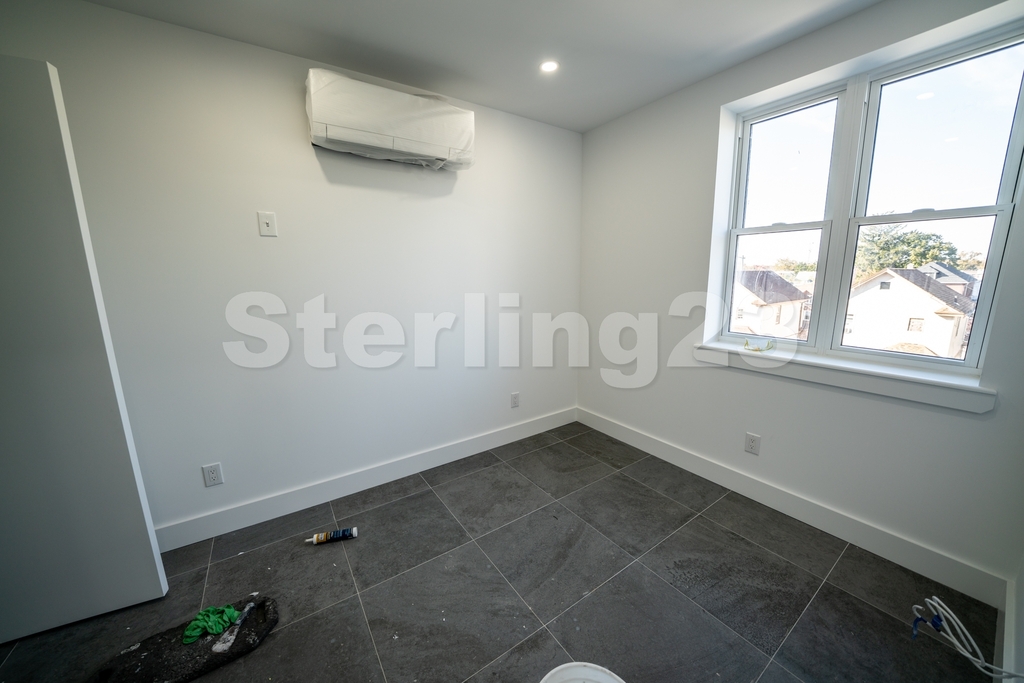 1716 East 54th Street - Photo 3