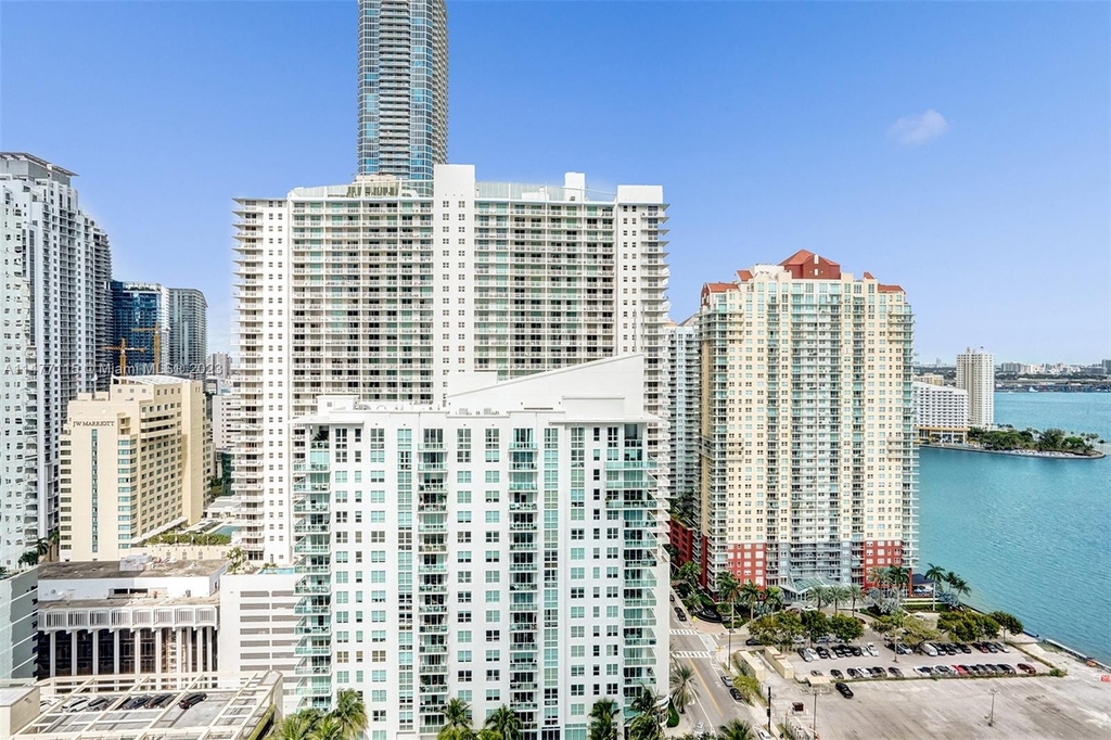 1300 Brickell Bay Dr - Photo 38