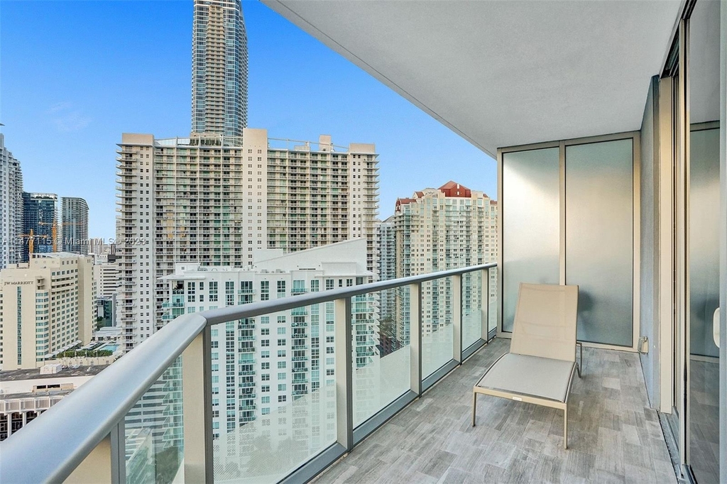 1300 Brickell Bay Dr - Photo 34