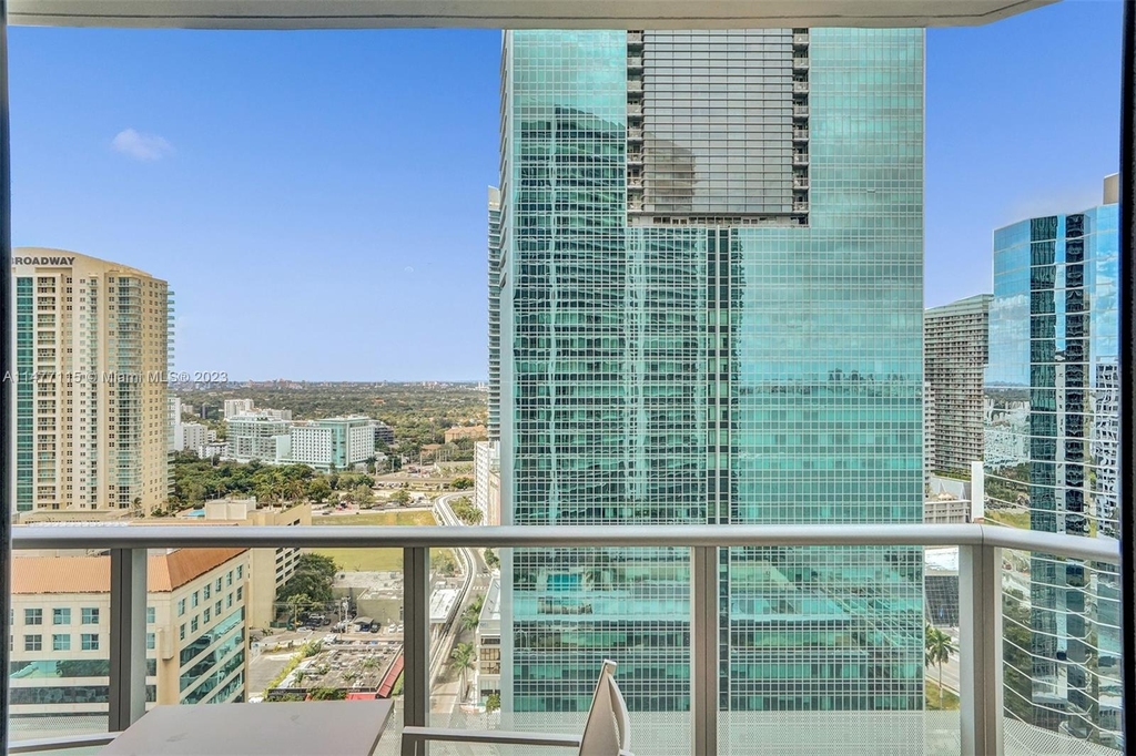 1300 Brickell Bay Dr - Photo 41