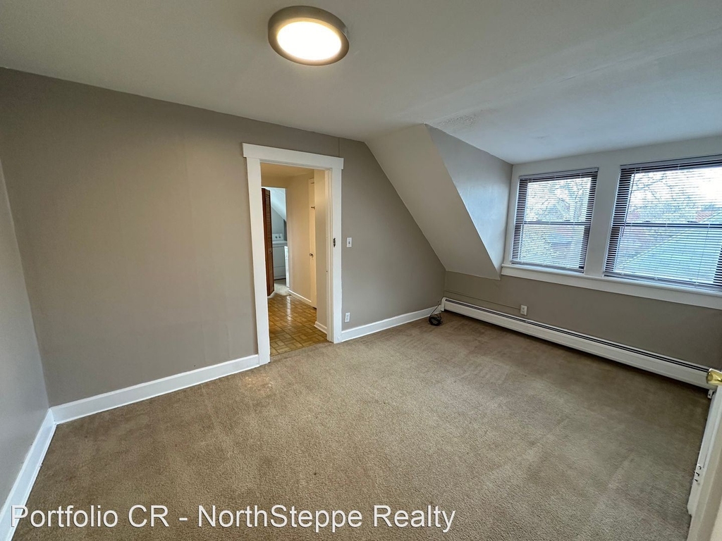 839 Neil Ave - Photo 9