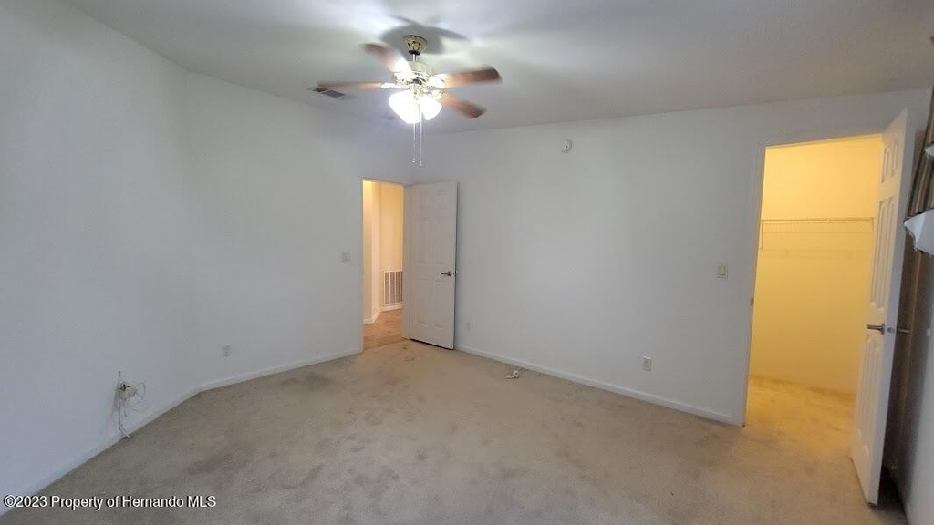 9094 Highpoint Boulevard - Photo 18