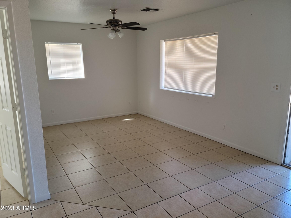 1503 E Turquoise Avenue - Photo 10