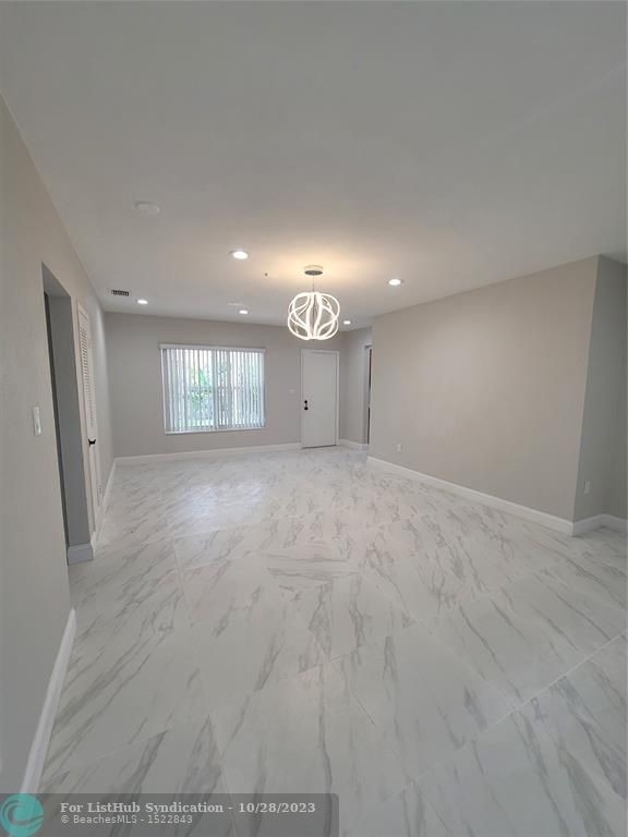 15630 Ne 4th Ct - Photo 9