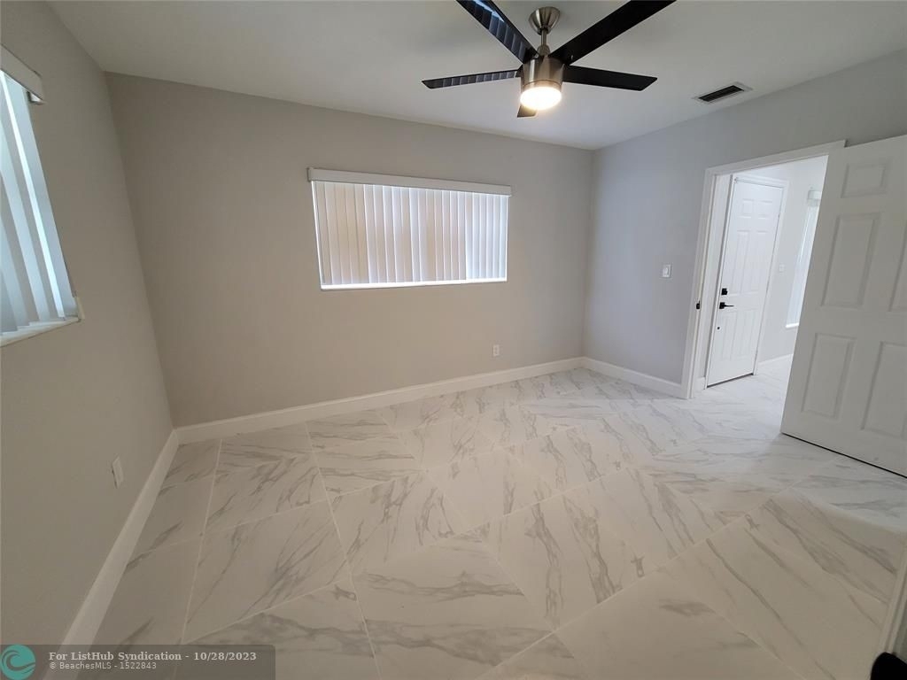15630 Ne 4th Ct - Photo 8