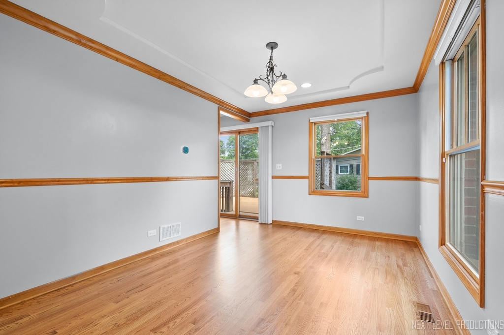 1655 Sherman Avenue - Photo 6