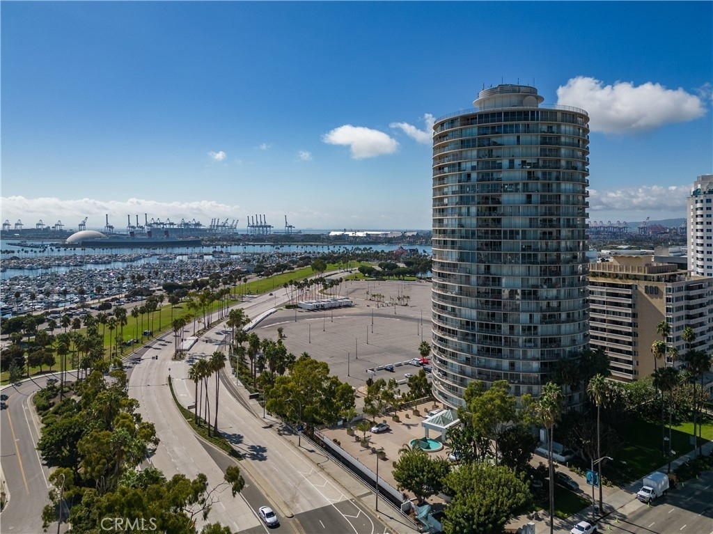 700 E Ocean Boulevard - Photo 32