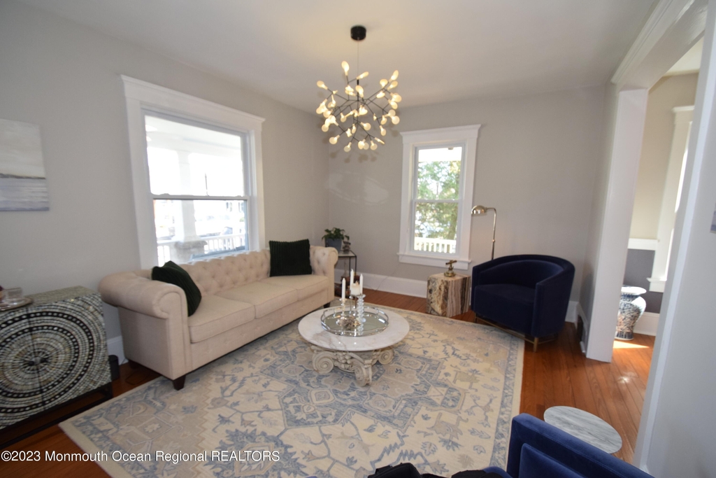 73 Curtis Avenue - Photo 6