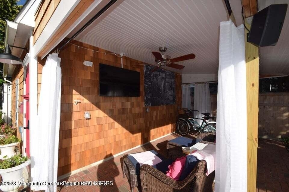 73 Curtis Avenue - Photo 26