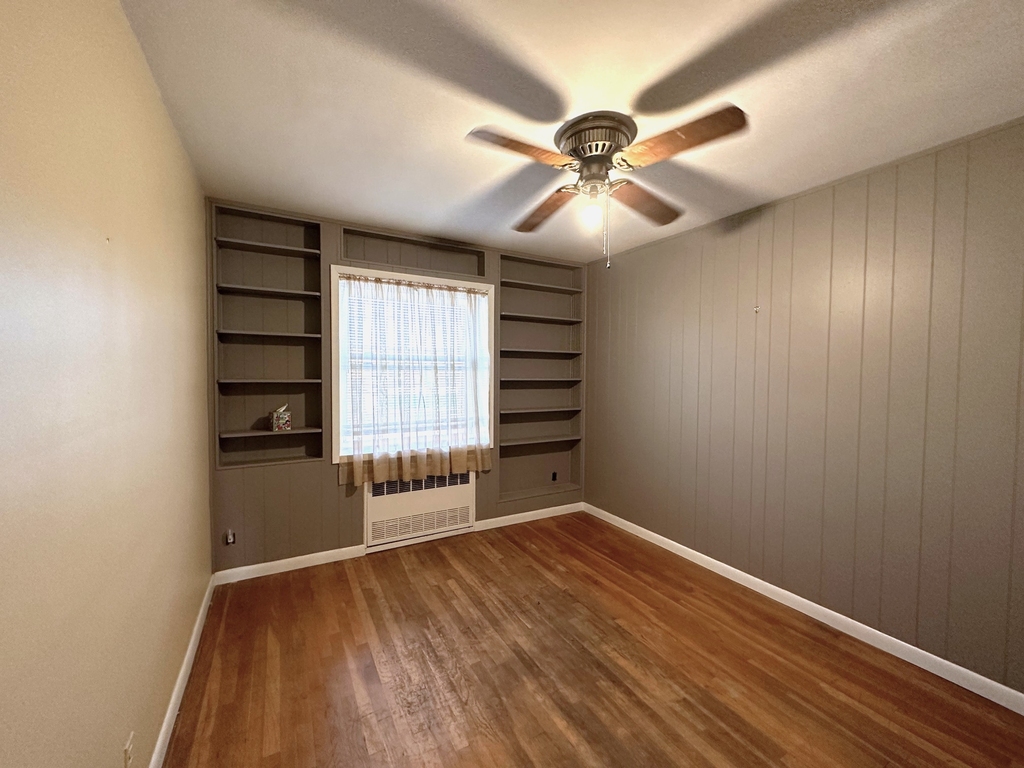 25-17 75th Street - Photo 6