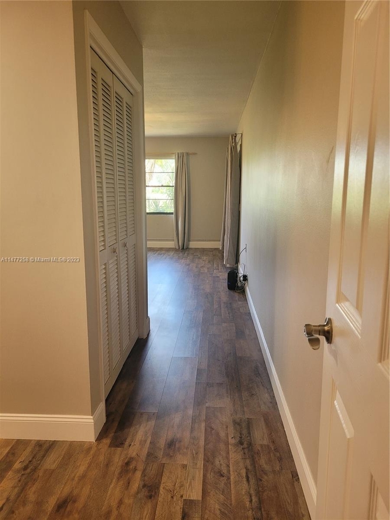 606 Turnberry Court - Photo 19