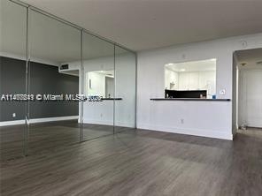 13499 Biscayne Blvd - Photo 2