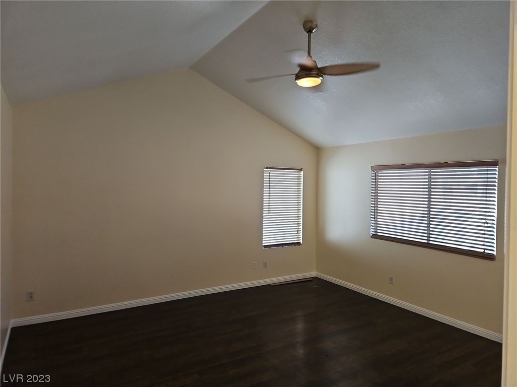 8712 Crescent Ridge Lane - Photo 10