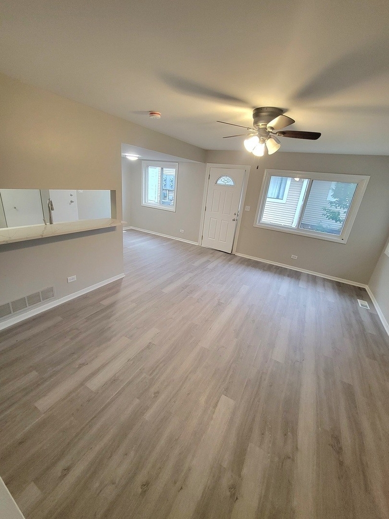 1505 Sutter Drive - Photo 5