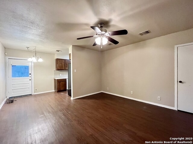 5803 Joiner Dr - Photo 2