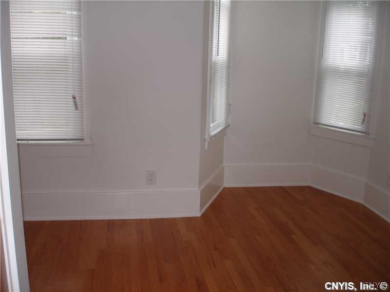 400 Orchard Street - Photo 5