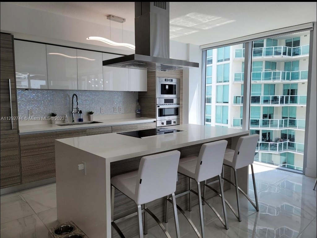 300 Sunny Isles Blvd - Photo 12