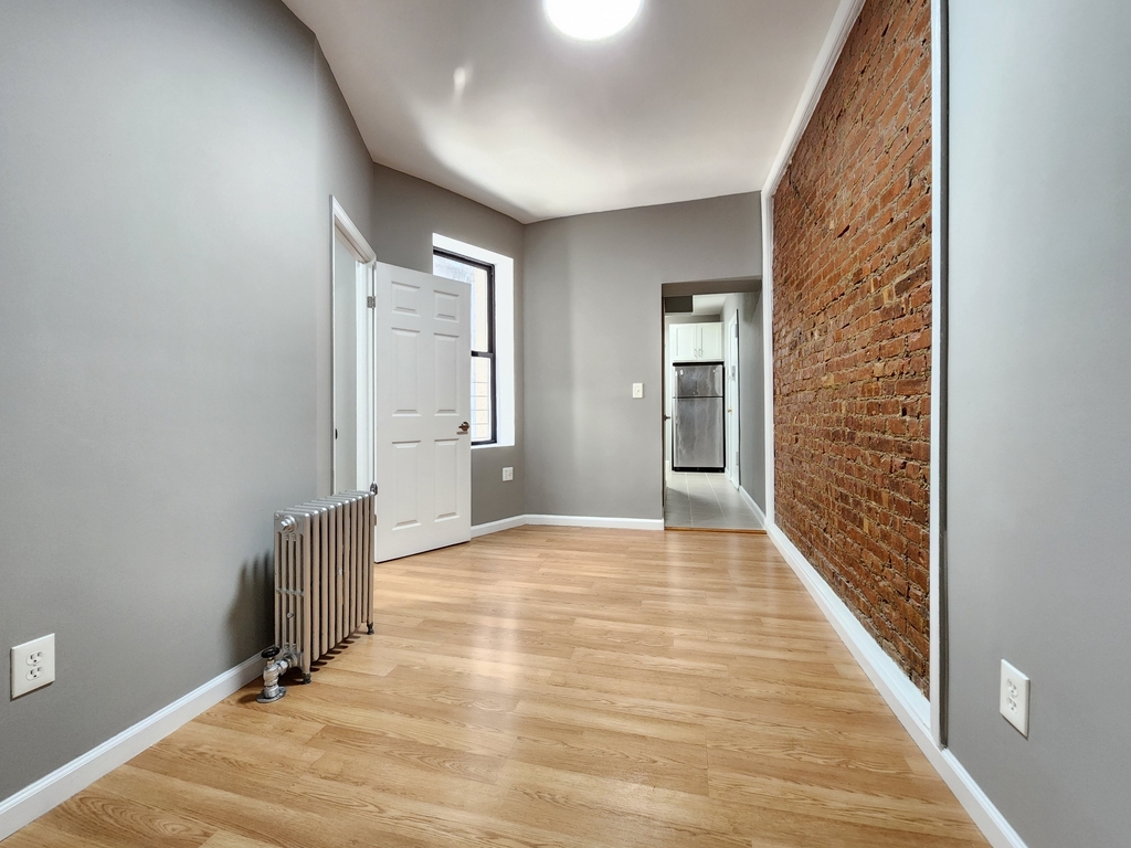 304 West 151st Street - Photo 7