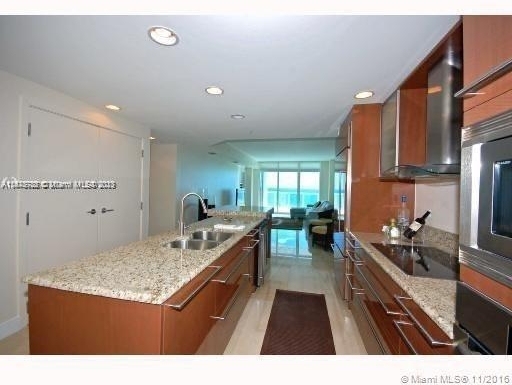 3801 Collins Ave - Photo 4