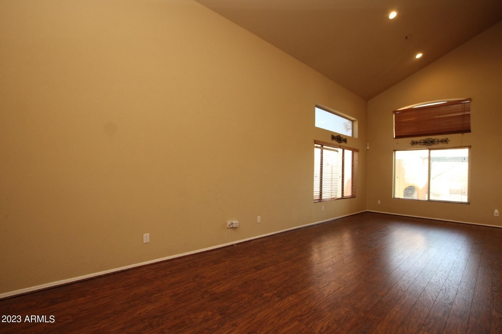 2009 E Creedance Boulevard - Photo 15