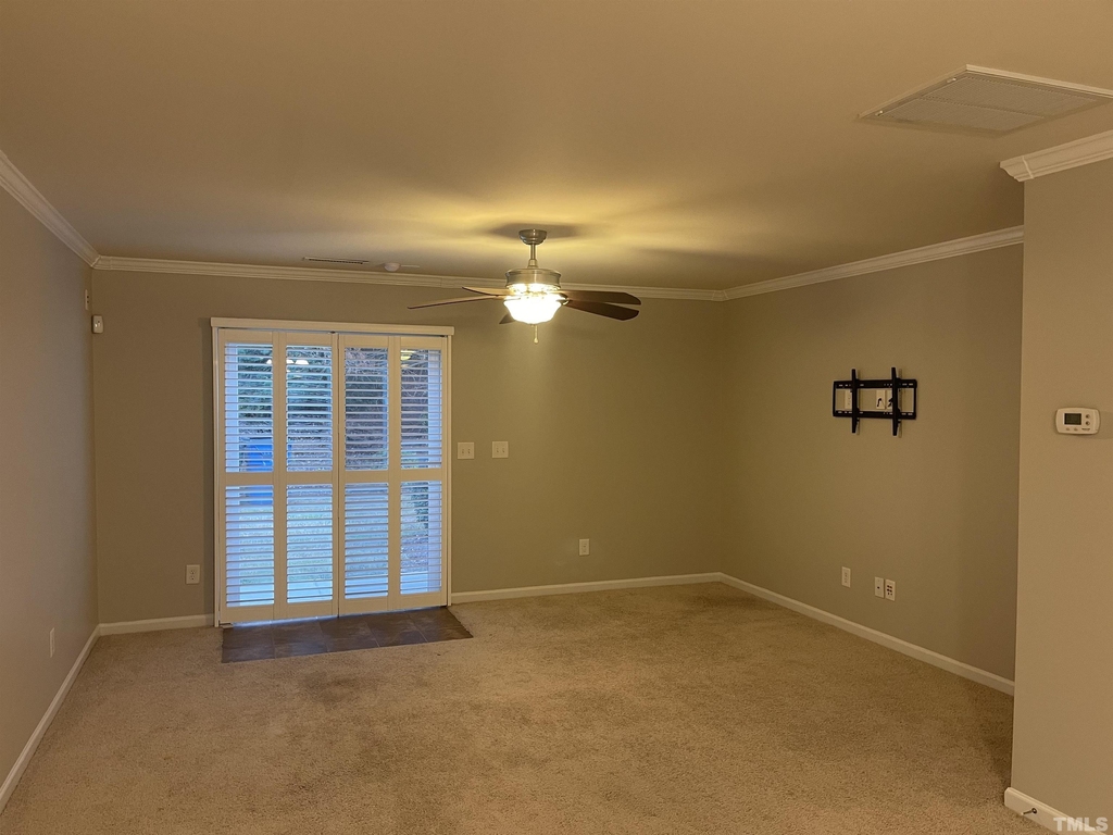 2921 Berkeley Springs Place - Photo 13