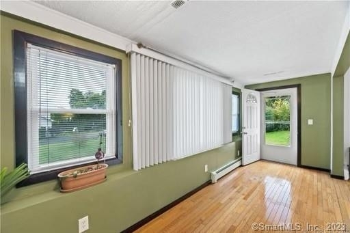 32 1/2 Westville Avenue - Photo 11