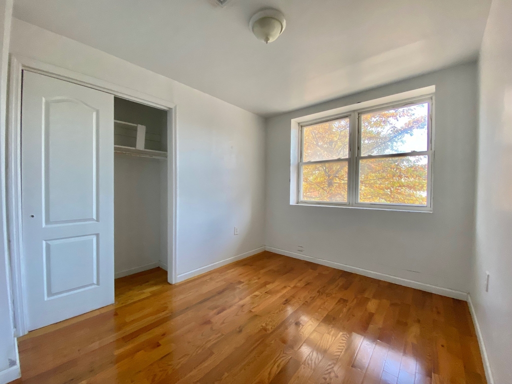 108 Martin Luther King Jr Place - Photo 5