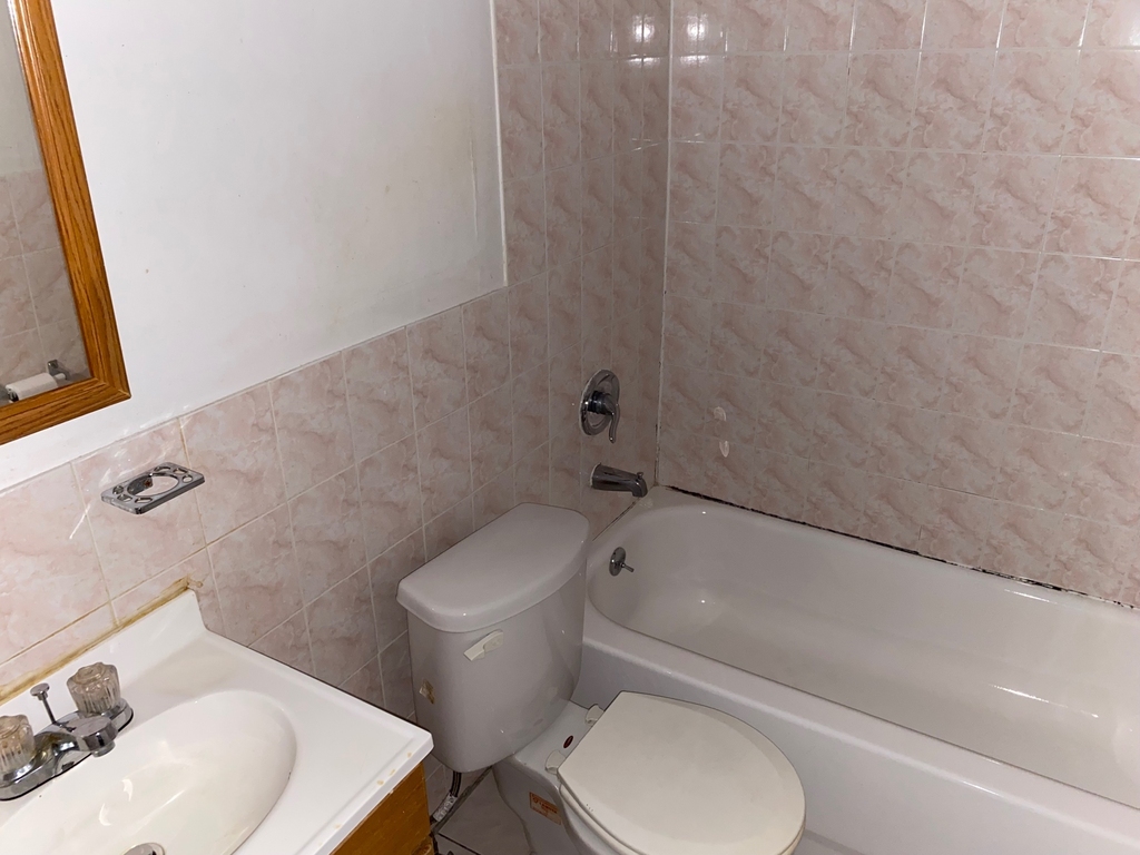 108 Martin Luther King Jr Place - Photo 2