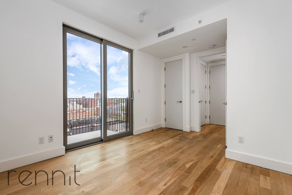 633 Marcy Avenue - Photo 3