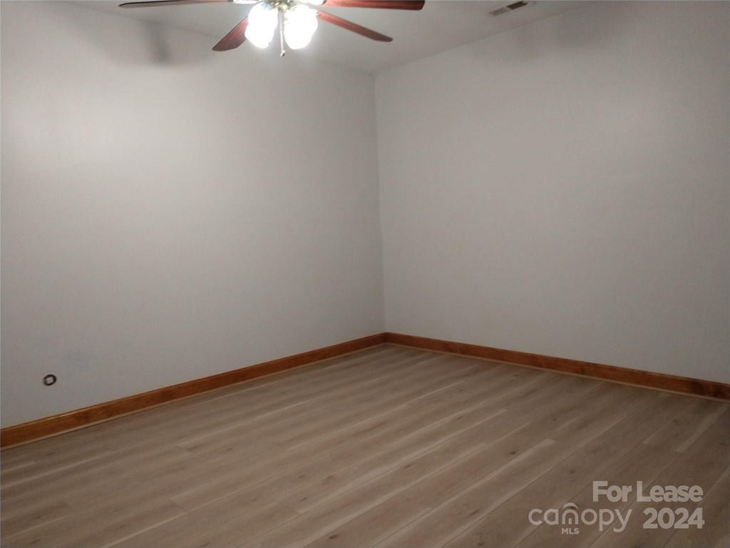 360 Forest Way Drive - Photo 19