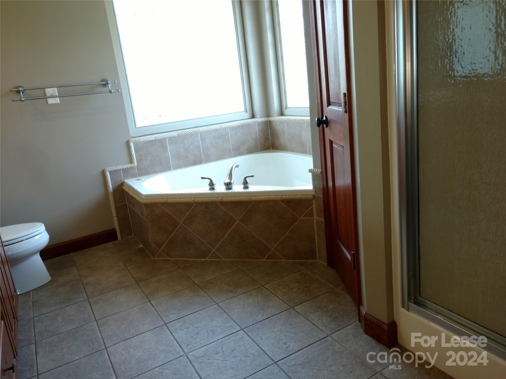 360 Forest Way Drive - Photo 7