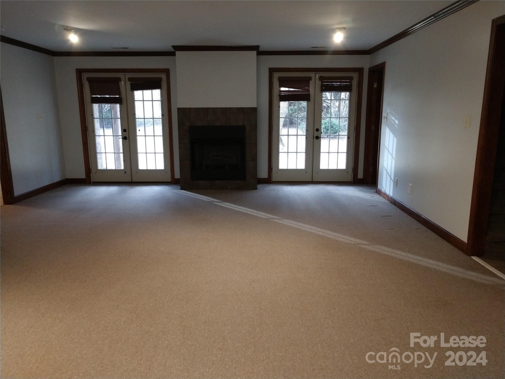 360 Forest Way Drive - Photo 14
