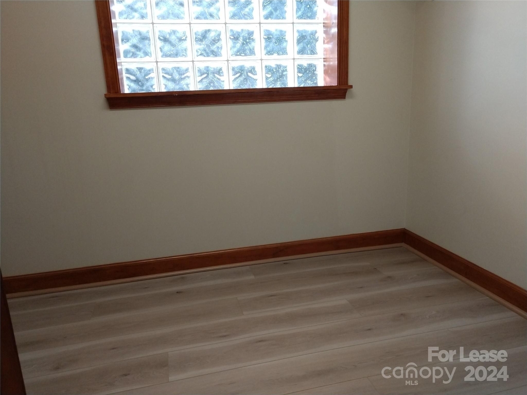 360 Forest Way Drive - Photo 21