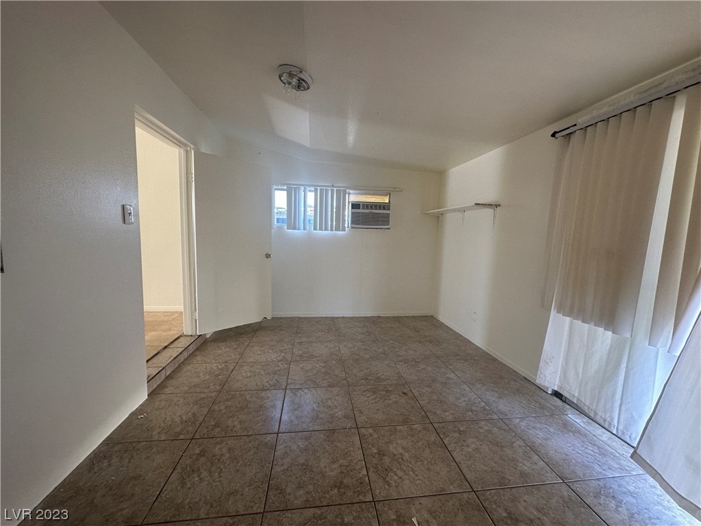 5100 Carmen Boulevard - Photo 12