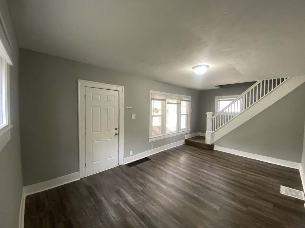 1041 King Avenue - Photo 3