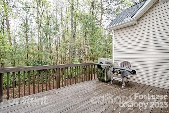 8106 Lockman Lane - Photo 25