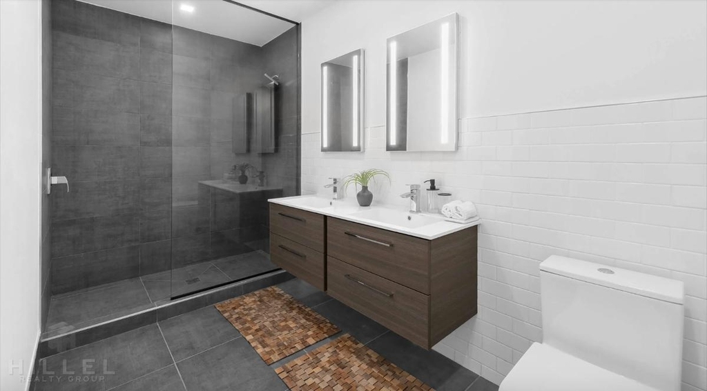 475 Kent Ave. - Photo 6