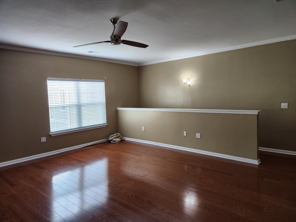 3203 Regency Ct - Photo 5