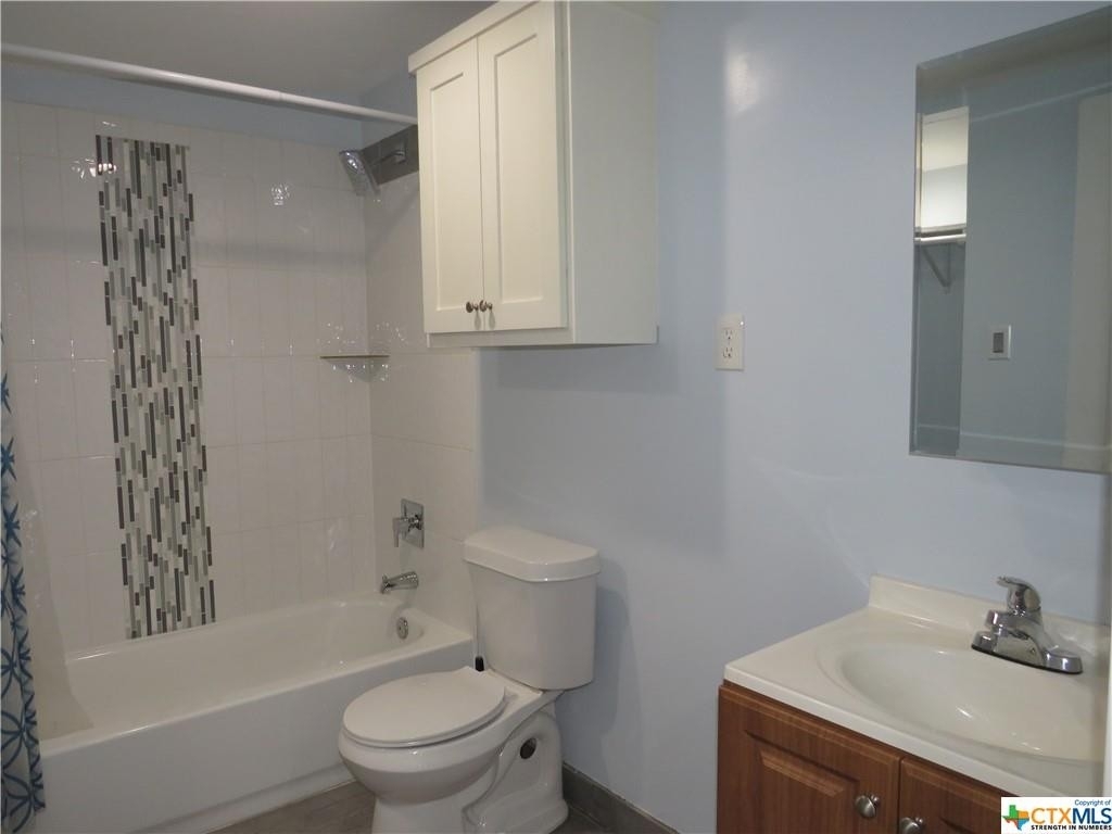 1705 Holly Street - Photo 5