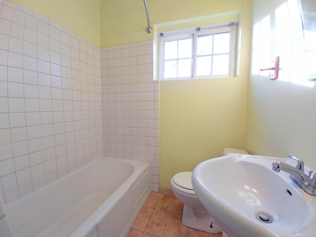 203 Spruce Street Ne - Photo 22