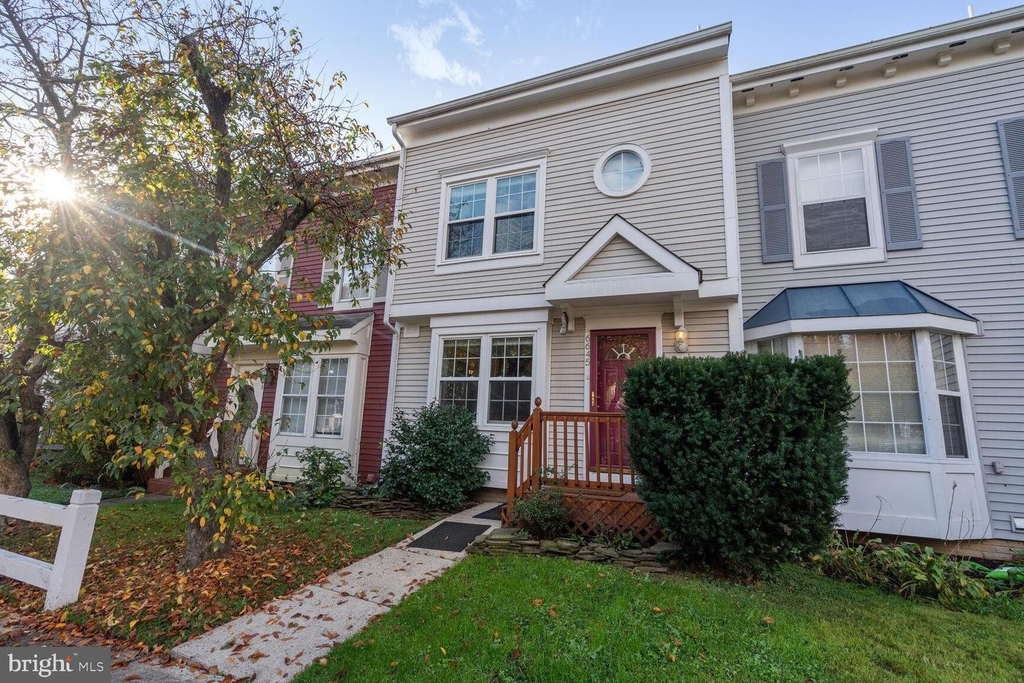 6645 Medinah Ln - Photo 2